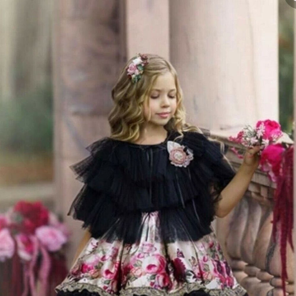 NWT Dollcake Girls Lady in Black Cape